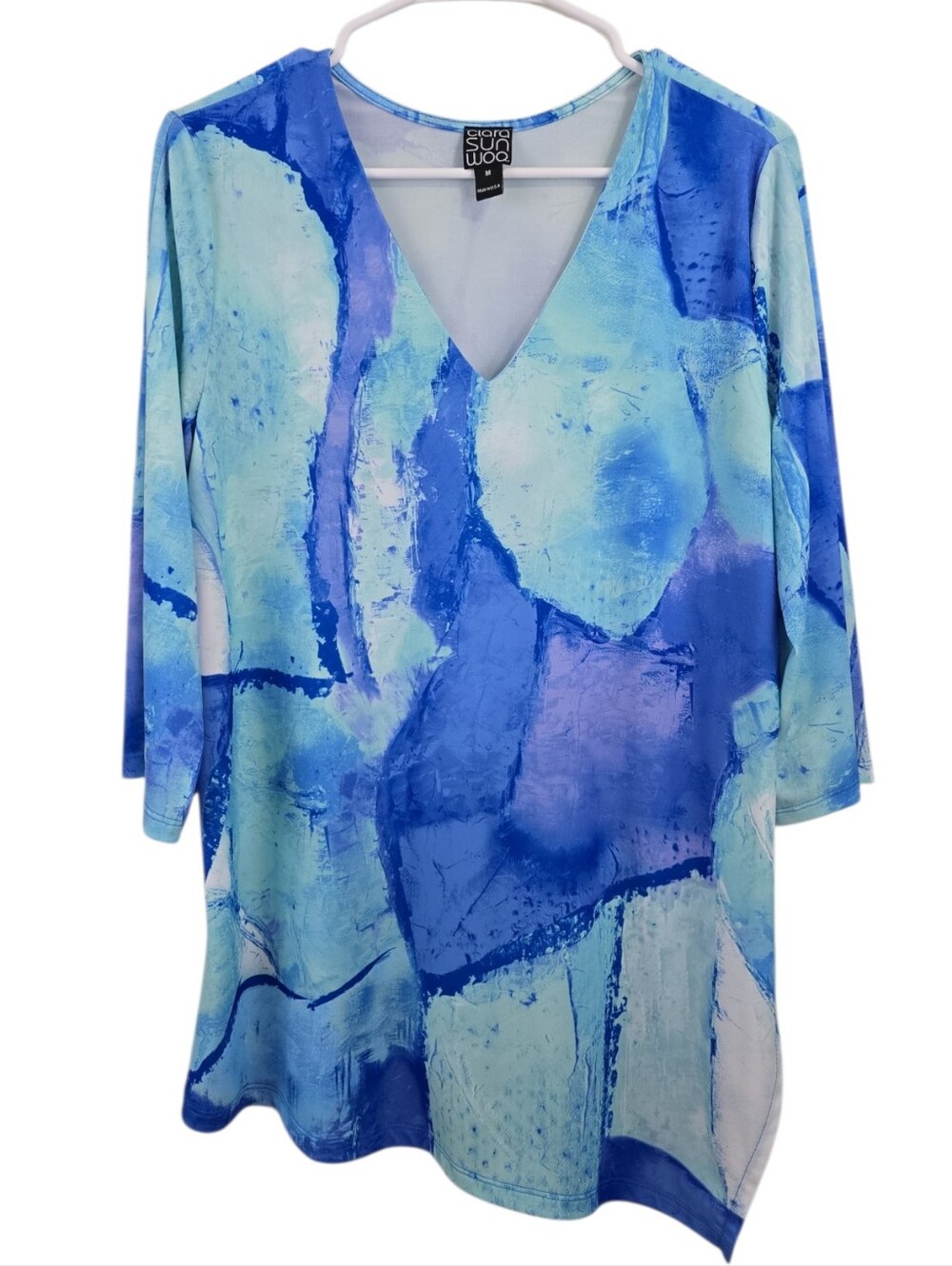 Clara Sun Woo Women's Top Sz Medium Blue 3/4 Sleeve Asymmetrical Hem Liquid knit